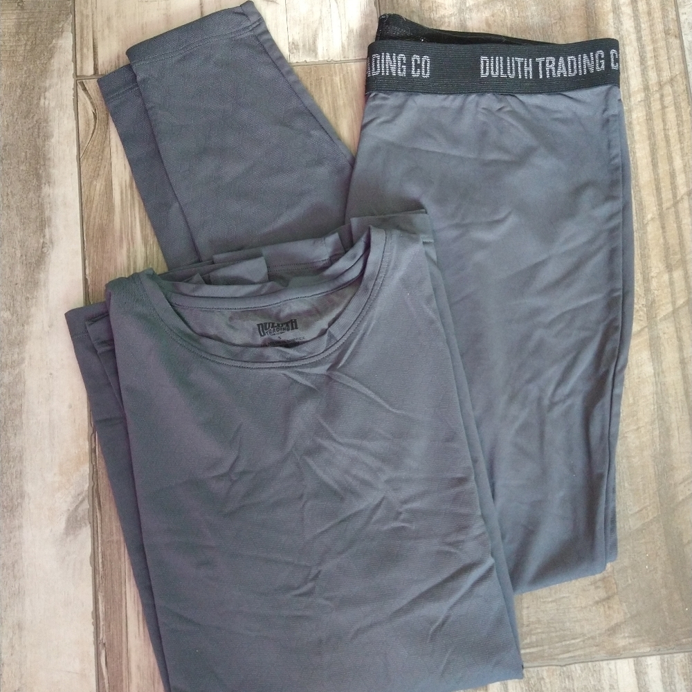 Duluth Women's Small Base layer set